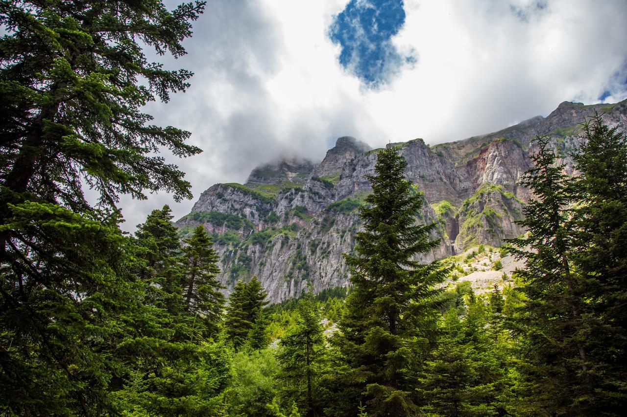 Anavasi Mountain Resort Pramanta Dış mekan fotoğraf