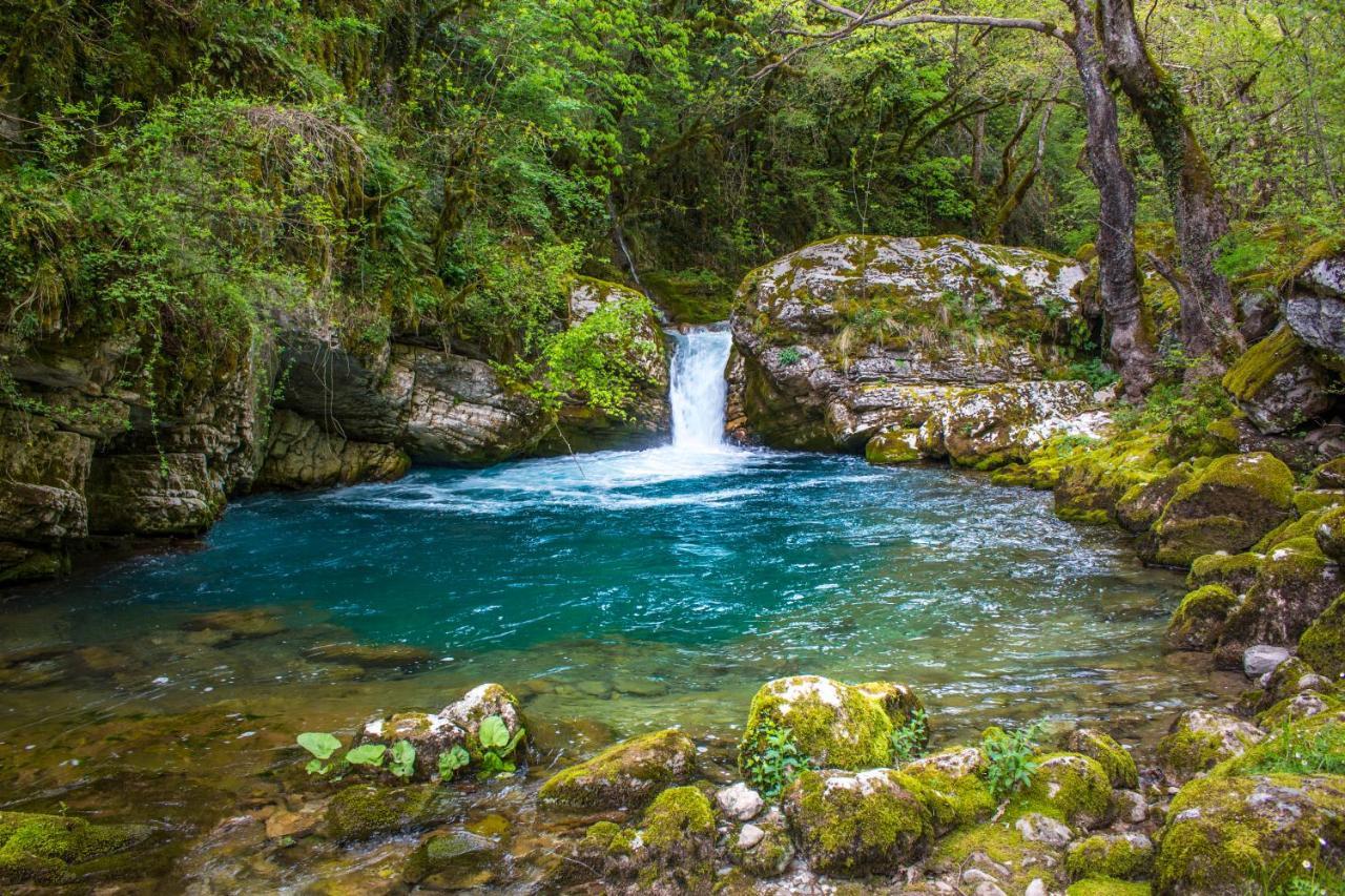 Anavasi Mountain Resort Pramanta Dış mekan fotoğraf